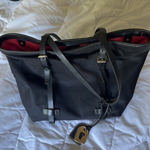 Dooney & Bourke Tote